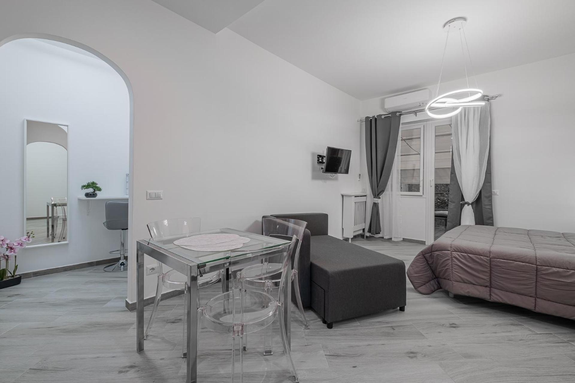 Carlo's House With Private Terrace Rom